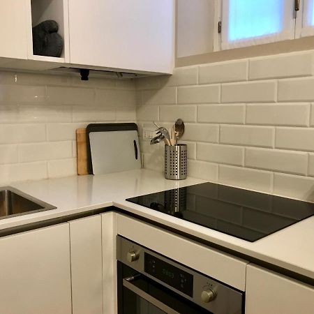 Porta Ticinese Apartment Milan Bagian luar foto