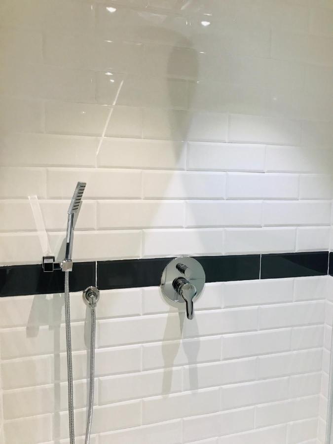 Porta Ticinese Apartment Milan Bagian luar foto