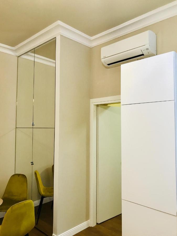 Porta Ticinese Apartment Milan Bagian luar foto