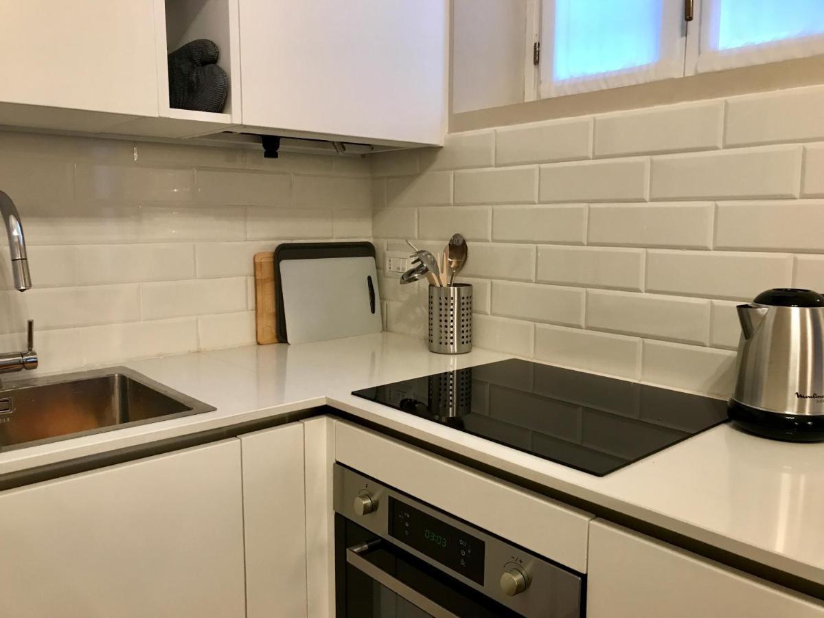Porta Ticinese Apartment Milan Bagian luar foto